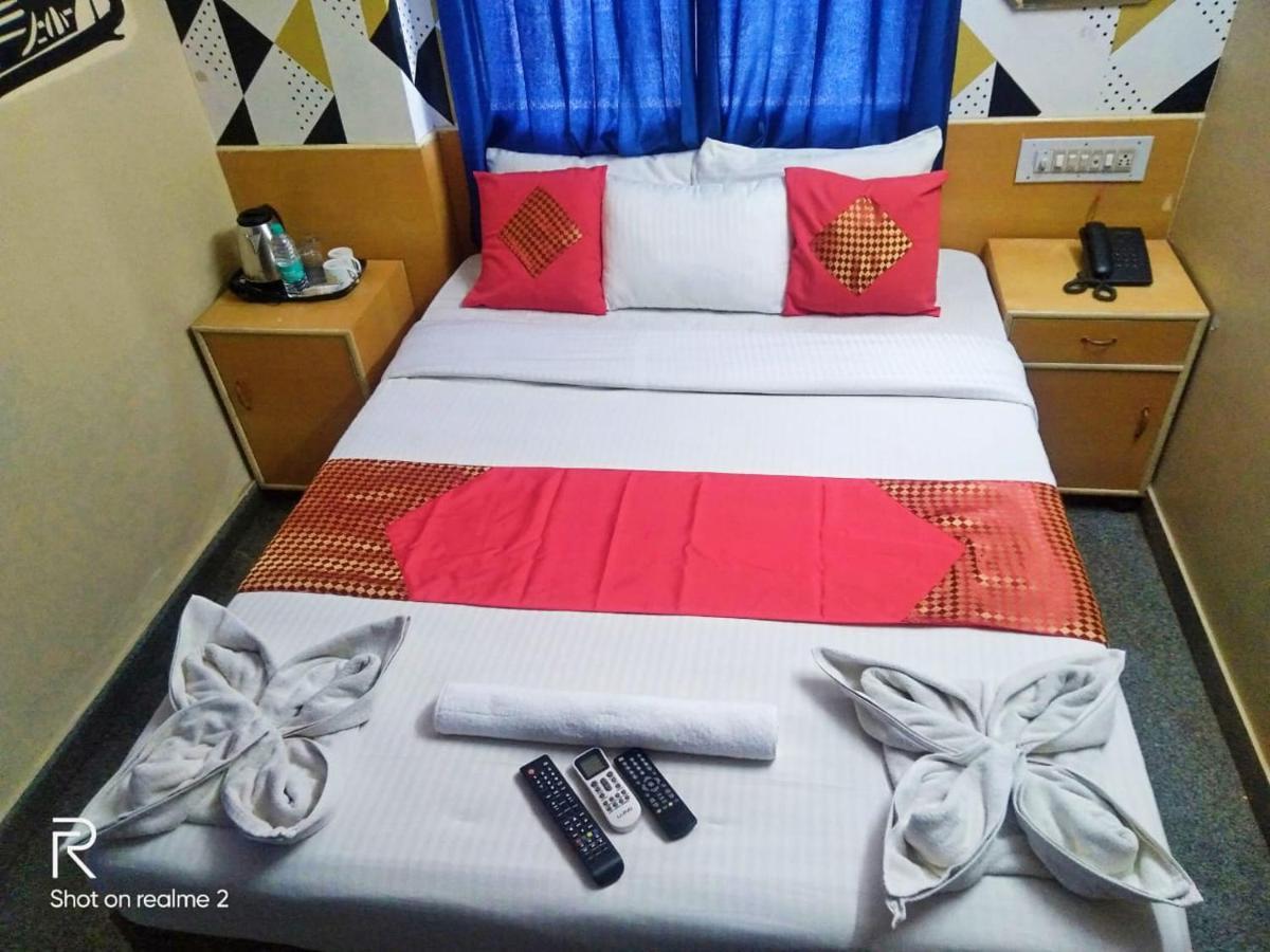 Oyo 75854 Hotel Harsha Residency Bangalore Extérieur photo