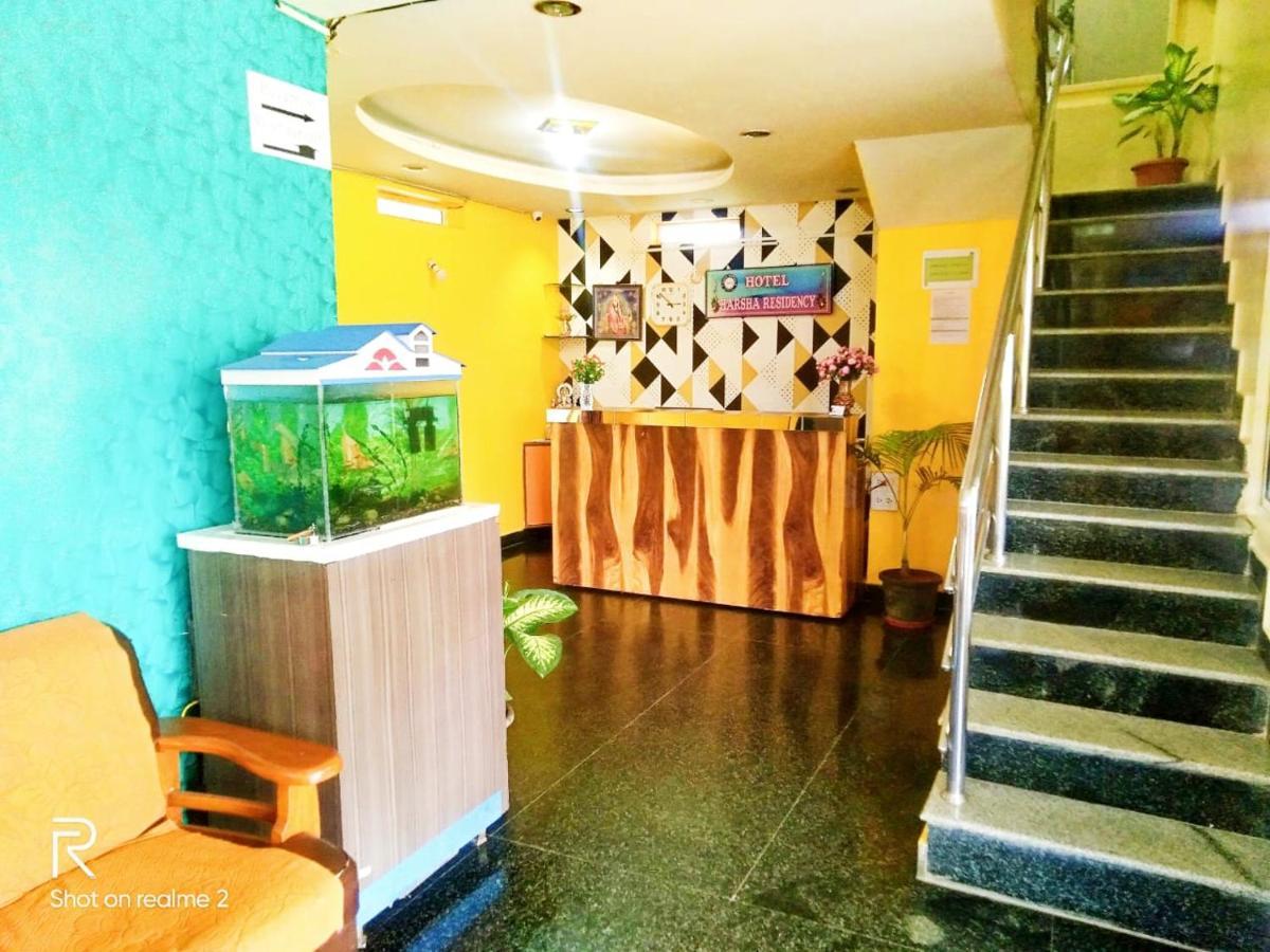 Oyo 75854 Hotel Harsha Residency Bangalore Extérieur photo